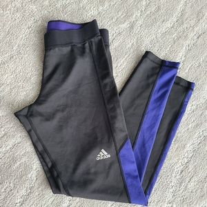Size medium Adidas cropped black/blue legging